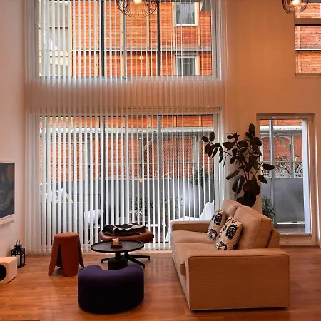 Apartment Duplex Quai Brazza Avec Terrace Et Parking *